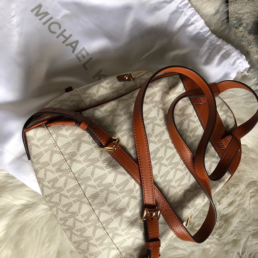 Michael Kors Rhea Medium Logo Backpack - Picture 2 of 5